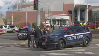17-year-old girl shot outside Garfield High School while waiting at bus stop