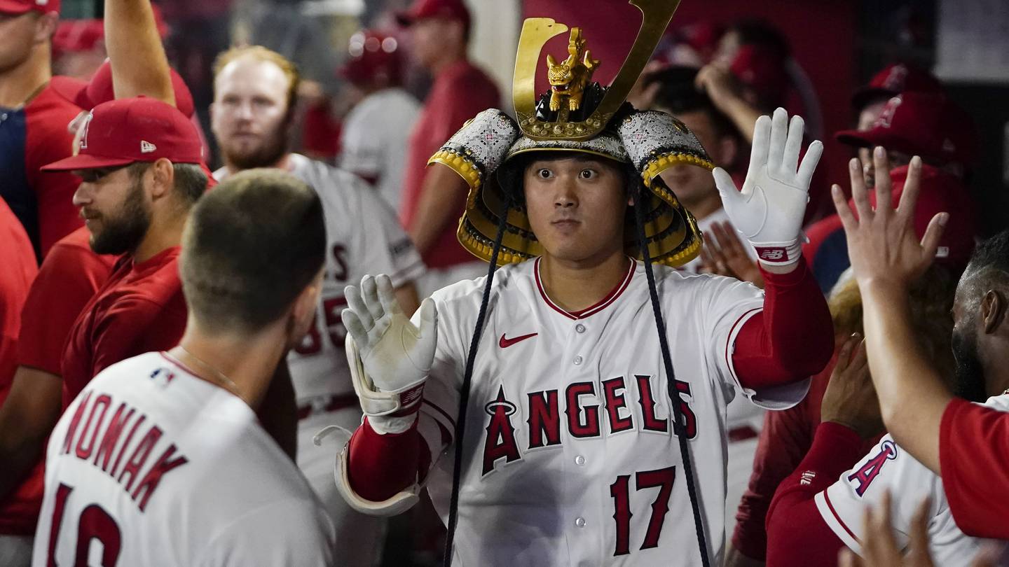 Shohei Ohtani holds Rangers scoreless in return to mound