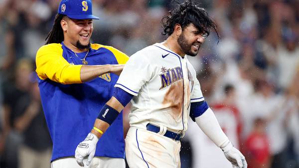 Rodriguez, Suarez 2 HRs each, connect in 9th, M’s top Braves