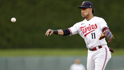 Mariners get 2B Polanco from Twins in trade for pitchers DeSclafani, Topa and prospects