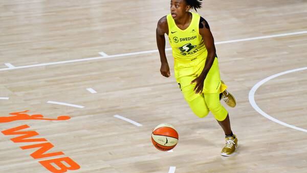 Jewell Loyd hits 3 at buzzer, Storm beat Wings 105-102 in OT
