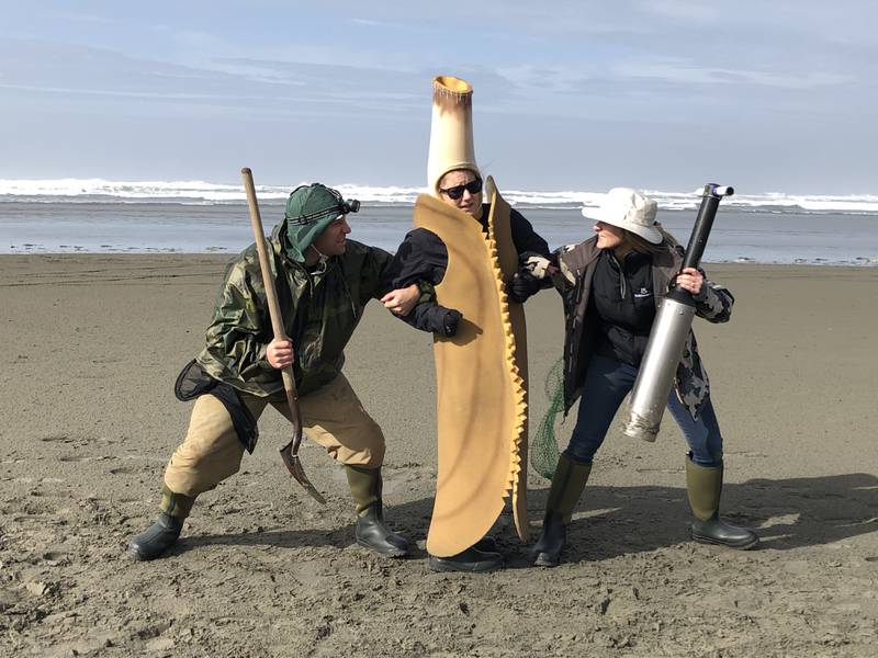 Razor clam dig approved for 7 days in February KIRO 7 News Seattle