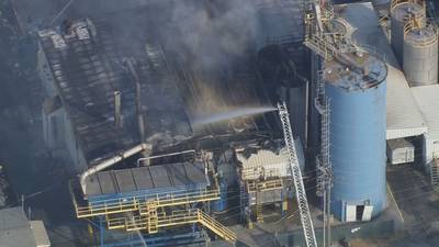 Firefighters put out 2-alarm fire at warehouse near Port of Tacoma
