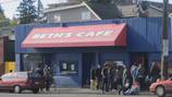 Iconic Seattle breakfast spot Beth’s Cafe reopens after closing during pandemic
