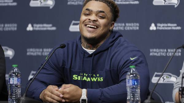 Position switch back in high school pays off for Seahawks’ first-rounder DT Byron Murphy II