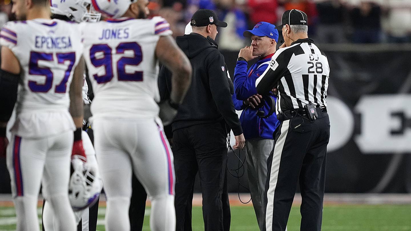 NFL says no decision made yet on resumption of Bills-Bengals game after  Damar Hamlin collapse
