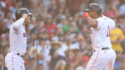Devers hits 2 HRs; Red Sox rally past Mariners 6-5
