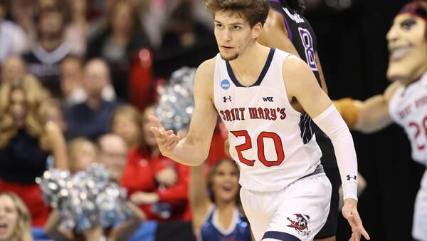 UConn adds former St. Mary's guard Aidan Mahaney from the transfer portal