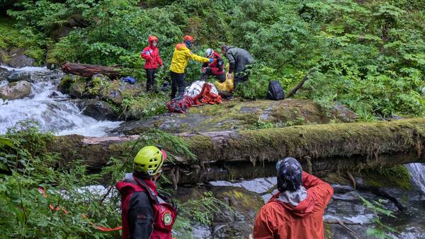 Hiker trapped in Snohomish County creek for a day 