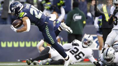 Jacobs caps huge day with TD in OT, Raiders beat Seahawks