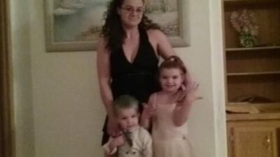 A Pacific County woman is dead, her children recovering after Hwy 101 crash