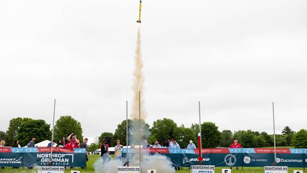 VIDEO: Students from Bellevue’s Newport High School take national crown at American Rocketry Challenge