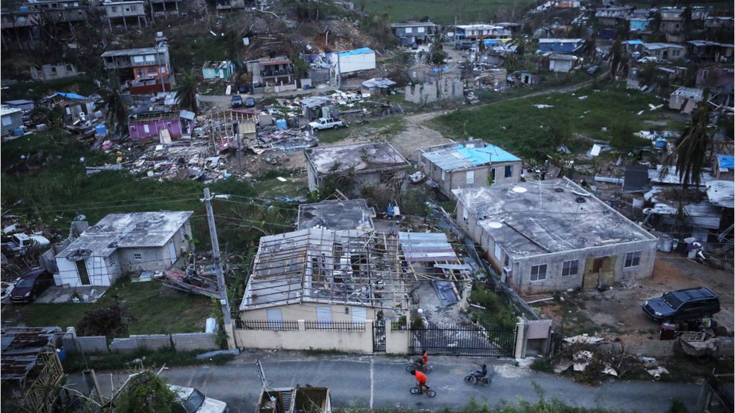 Puerto Rican players across MLB help after Hurricane Maria