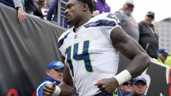 Injuries to ribs and hip force DK Metcalf to miss first game of his career for Seattle
