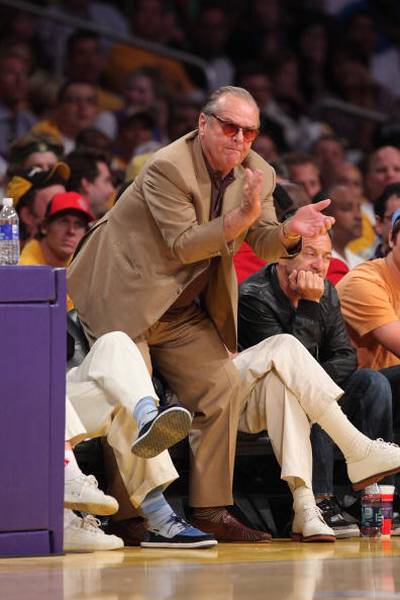 Recluse' Jack Nicholson back at Lakers game in star-studded crowd