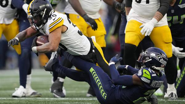 Seahawks lose control of playoff destiny because of poor tackling against Steelers