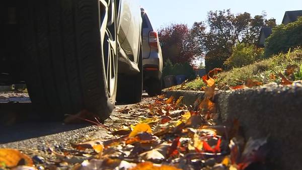 Tacoma mom’s car stolen while she was scraping off frost