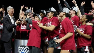 Washington State tops No. 19 UCLA 65-61 for Pac-12 title