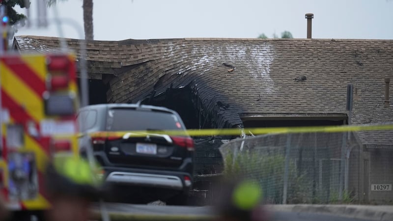 San Diego plane crash: Multiple people on plane killed in crash (live updates)
