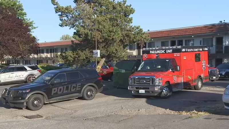 Hours-long standoff at Everett Motel 6