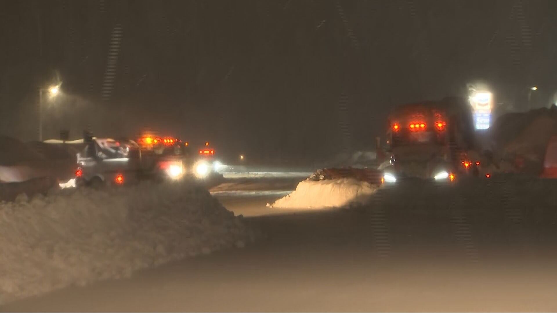 Blizzard conditions at Snoqualmie Pass early Tuesday morning