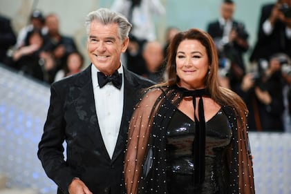 NEW YORK, NEW YORK - MAY 01: (L-R) Pierce Brosnan and Keely Shaye Smith attend The 2023 Met Gala Celebrating "Karl Lagerfeld: A Line Of Beauty" at The Metropolitan Museum of Art on May 01, 2023 in New York City. (Photo by Dimitrios Kambouris/Getty Images for The Met Museum/Vogue)