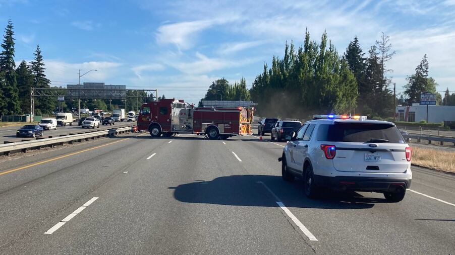 Traffic blocked for a collision on I-5 through Marysville