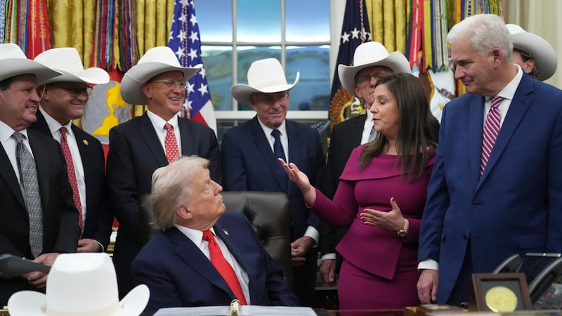 Rep. Elise Stefanik says she's suspending her campaign for New York governor, won't seek reelection