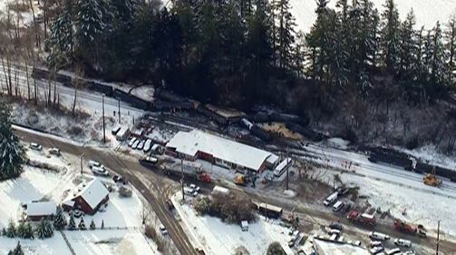 Chopper 7 over Custer oil train derailment