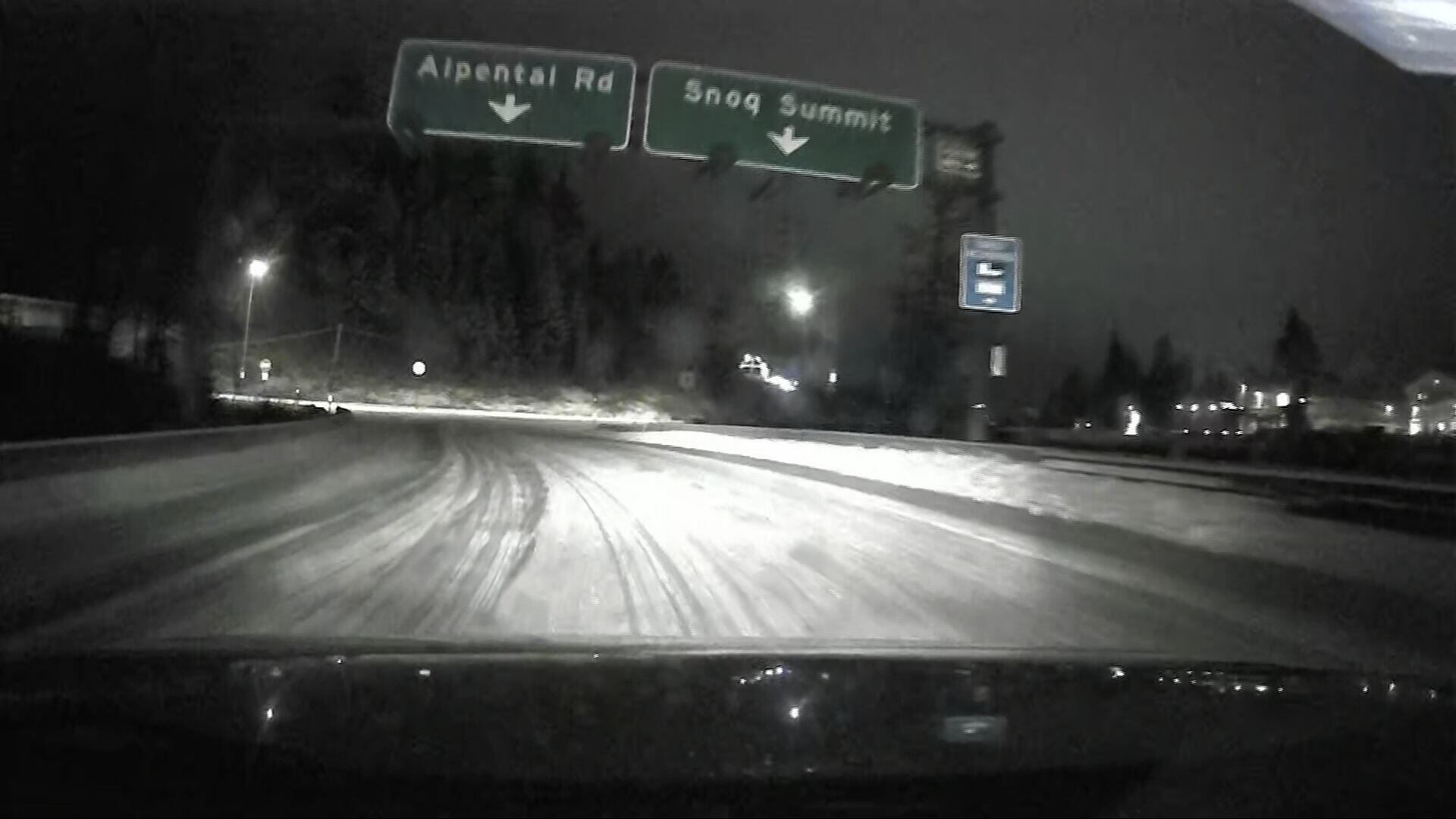 Snoqualmie Pass snow