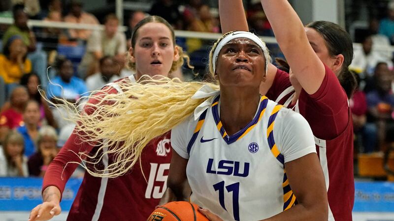 Flau’Jae Johnson leads No. 5 LSU over Washington State 112-35 for 8th straight game over 100 points