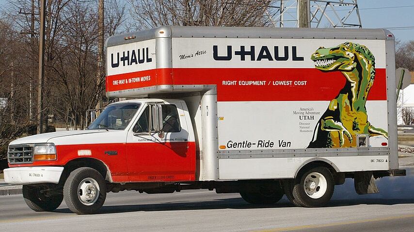 On Thursday, an employee of a rental truck company made a grim discovery in the back of a U-Haul truck in Los Angeles, California.