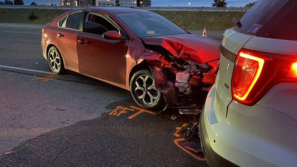 Two troopers hit by suspected DUI drivers in Snohomish County