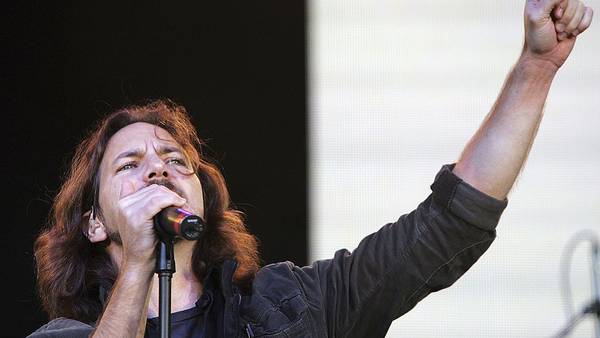 1994: A look back at when Pearl Jam took on Ticketmaster