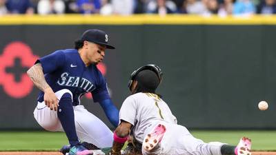 A’s 10-40 start worst since 1932 Red Sox, Mariners win 3-2 behind Crawford, France