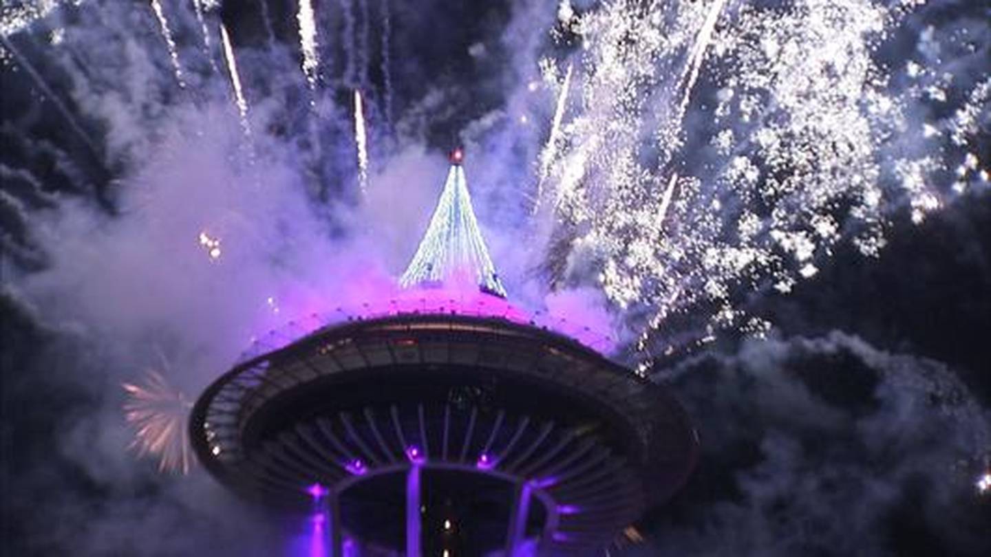 High winds cancel Space Needle fireworks; show won’t be rescheduled