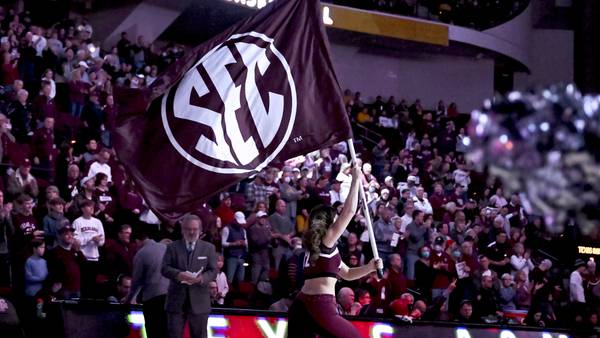 With college athletics at precipice of historic change, SEC brass meets to mull future of industry