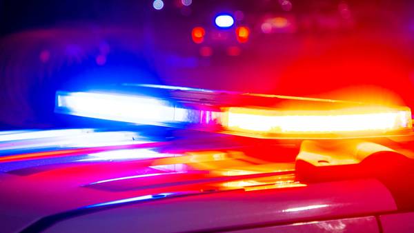Driver arrested, 4 injured after 2 crashes involving multiple vehicles on SR 512 in Parkland