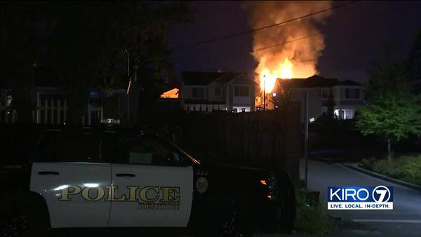 Armed man barricades himself in Renton home, fires shot at officers before starting fire, police say