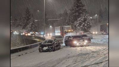PHOTOS: Winter storm brings snow to Western Washington